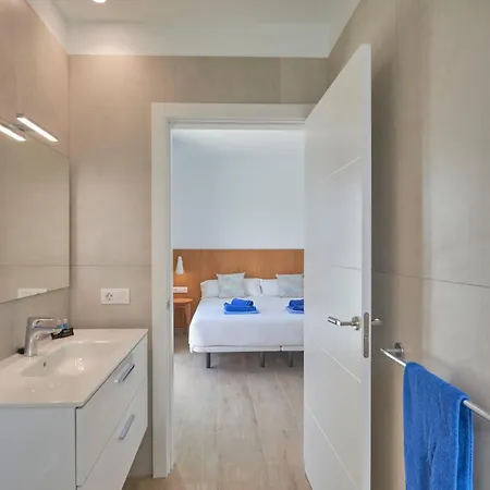 Blancazul Anaisa, A Playa Blanca (Lanzarote)